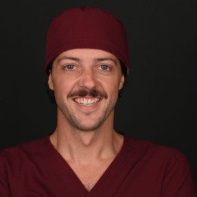 Dr Antoine Leuret, Chirurgien-dentiste - Cabinet dentaire Grand Théâtre Bordeaux